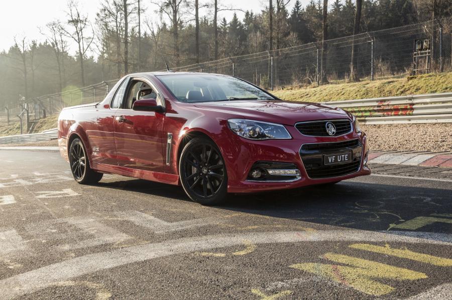  Holden VF SS Redline Ute At The Nurburgring 2013 года  (фото 3 из 19)